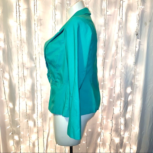 TORRID ⭐️ Mint Green Cut Away Stretch Blazer - Picture 5 of 9